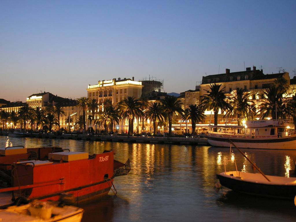 Spalatum Boutique Suites Split Luaran gambar